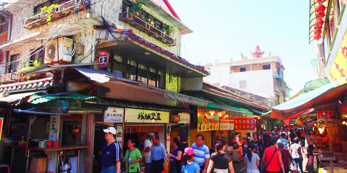 【台北 Taipei】金山溫泉美食之旅 逛金山老街 廣安宮金山鴨肉攤 Chinshan