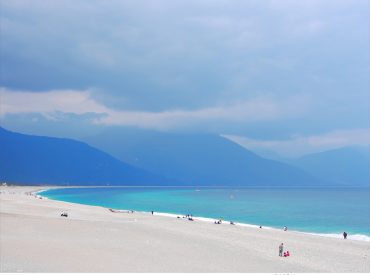 【花蓮 Hualien】七星潭原野牧場羊奶咖啡與靜謐湛藍的太平洋 Chihsingtan 旅遊部落格
國內外旅遊 美食餐廳 攝影