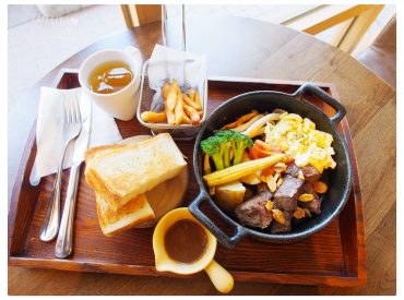 【高雄 Kaohsiung】再訪卡菲小食光分店/民生四號店 來份骰子牛排的豐盛早午餐吧 旅遊部落格
國內外旅遊 美食餐廳 攝影