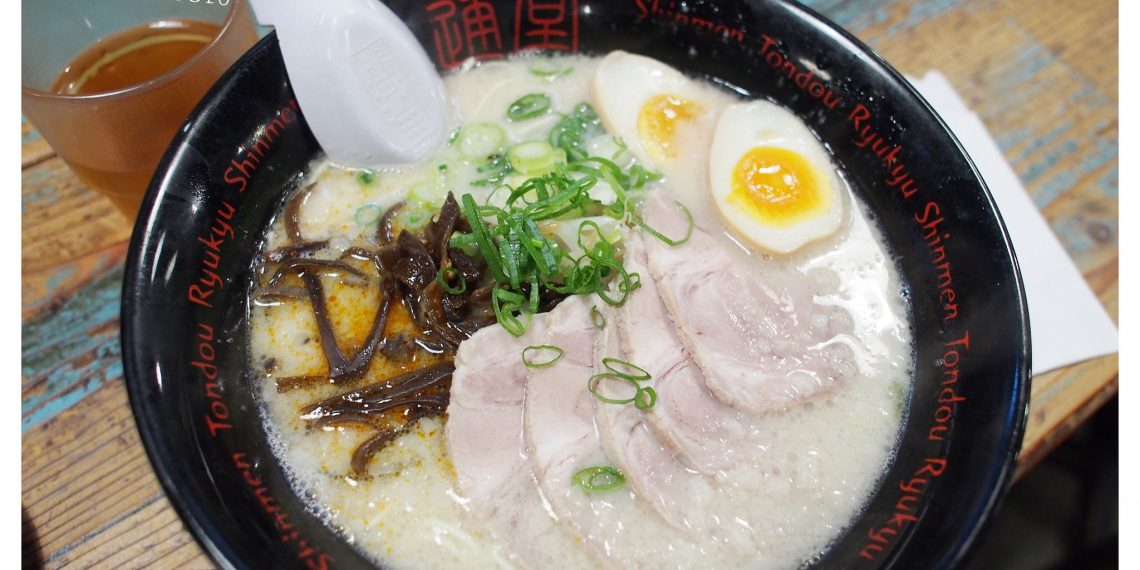 【沖繩 Okinawa】琉球通堂拉麵 小祿本店 男味麵女味麵 沖繩超人氣拉麵之一